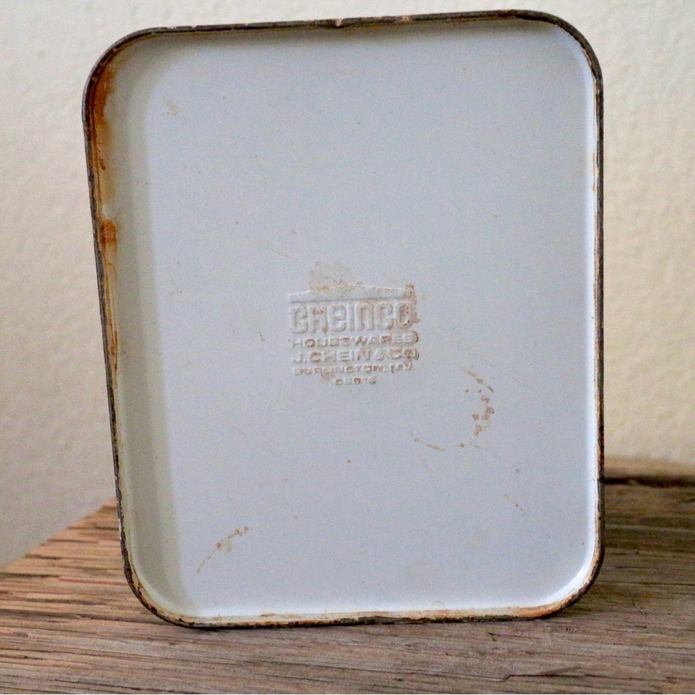 Vintage Floral Metal Storage Tin - Picture 9 of 10